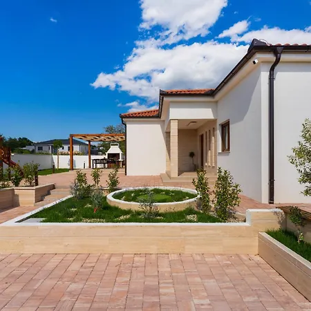 My Dalmatia - Luxury T&t With Private Pool Дом отдыха *