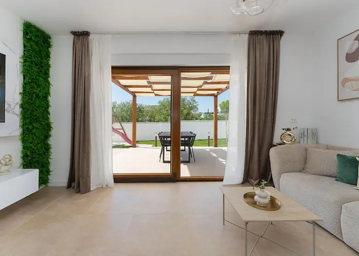 Дом отдыха My Dalmatia - Luxury T&t With Private Pool