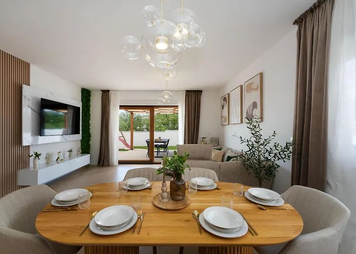 Дом отдыха My Dalmatia - Luxury T&t With Private Pool Murvica (Policnik)