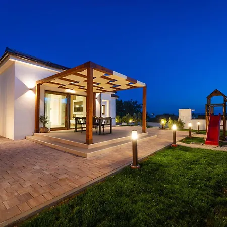 My Dalmatia - Luxury T&t With Private Pool * Murvica (Policnik)