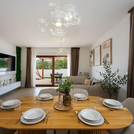 Nyaraló My Dalmatia - Luxury T&t With Private Pool Murvica