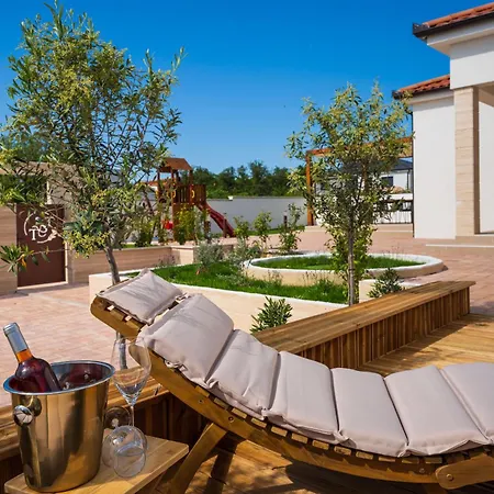 بيت للعطل My Dalmatia - Luxury T&t With Private Pool *