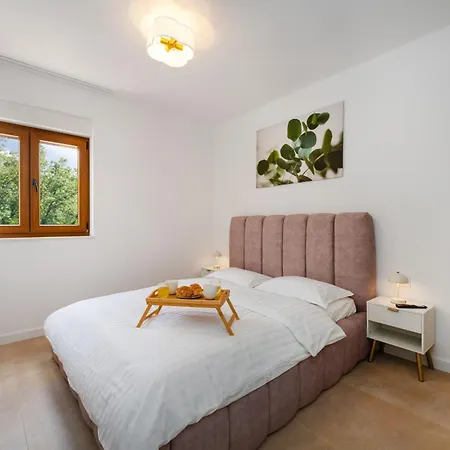 My Dalmatia - Luxury T&t With Private Pool