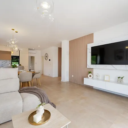My Dalmatia - Luxury T&t With Private Pool בית נופש