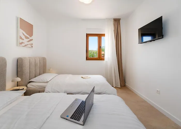 My Dalmatia - Luxury T&t With Private Pool Semesterbostad