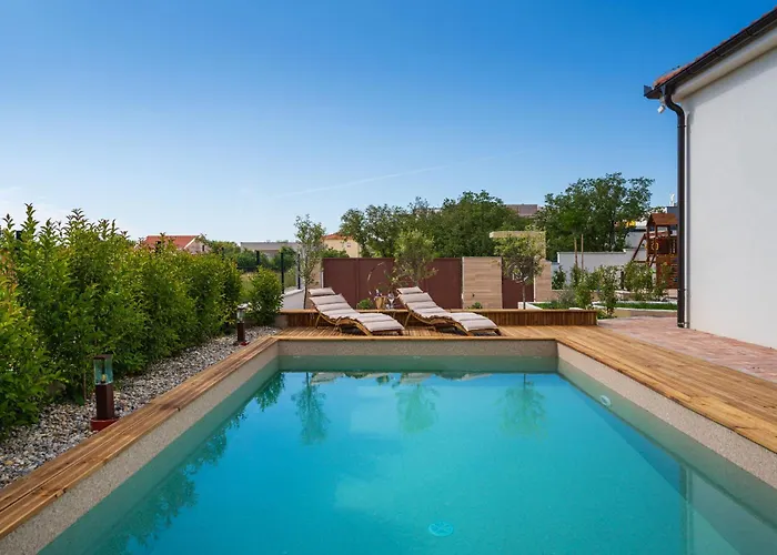 Semesterbostad My Dalmatia - Luxury T&t With Private Pool