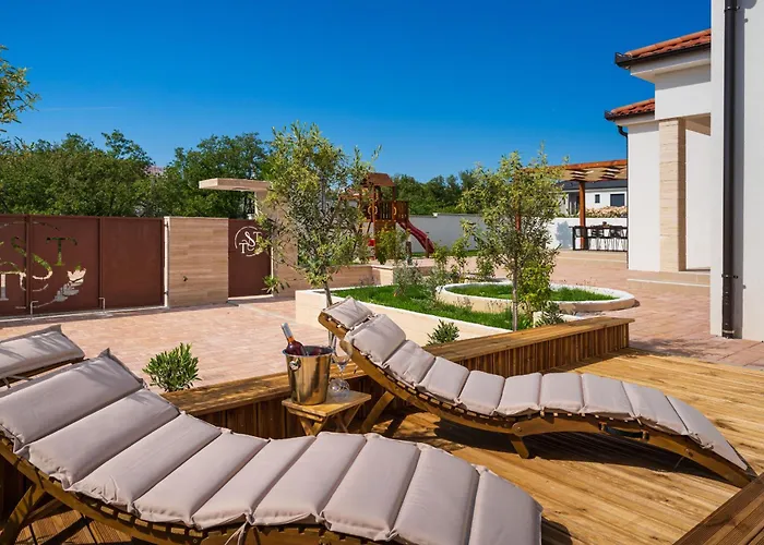 Semesterbostad My Dalmatia - Luxury T&t With Private Pool Murvica (Policnik)
