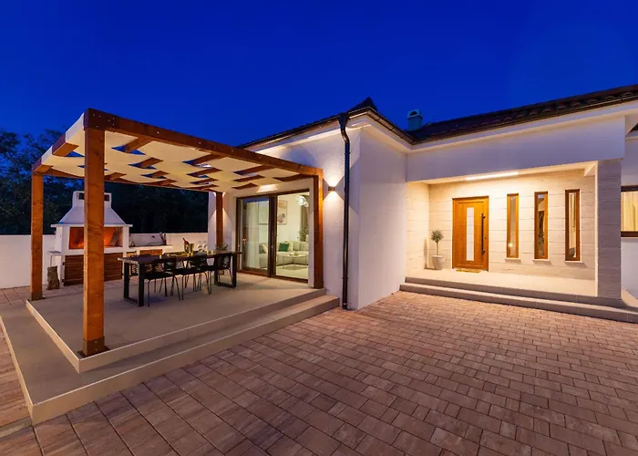 My Dalmatia - Luxury T&t With Private Pool Vikendica